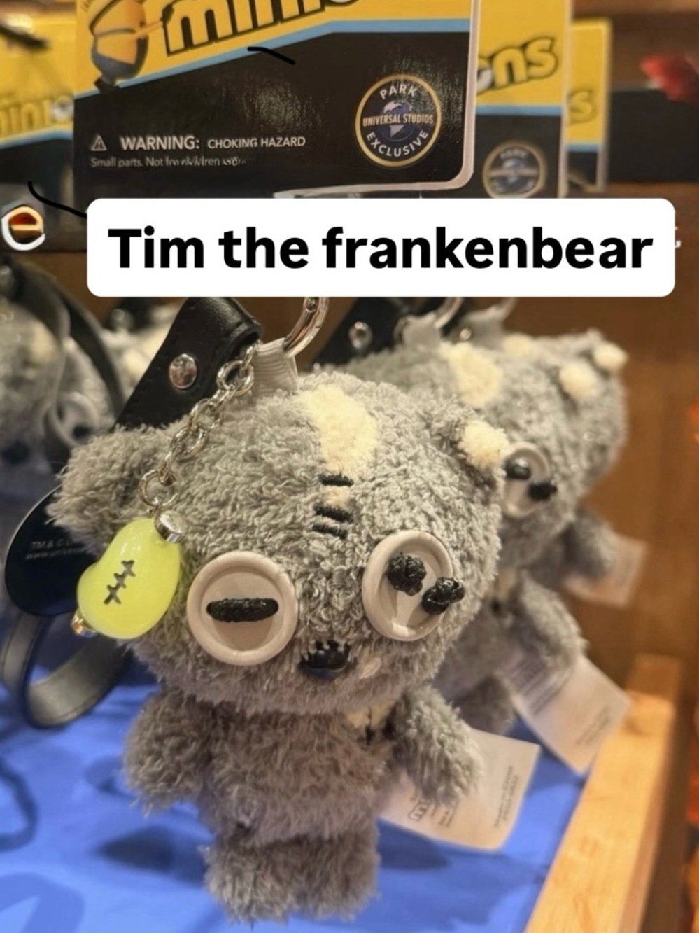 Universal Studios Minions Park Exclusive Zombie Tim Plush Keychain Frankenbear - Picture 3 of 3